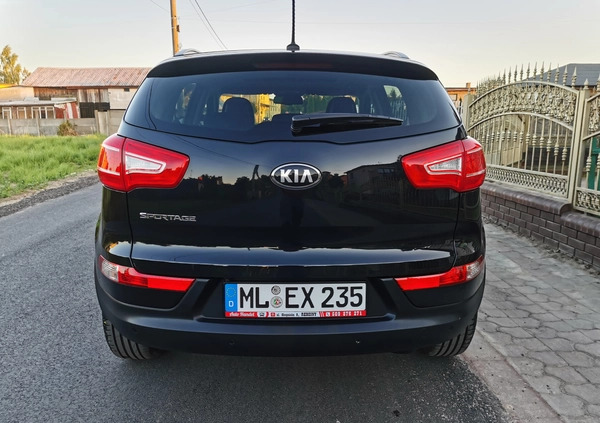 Kia Sportage cena 50900 przebieg: 169000, rok produkcji 2013 z Częstochowa małe 466